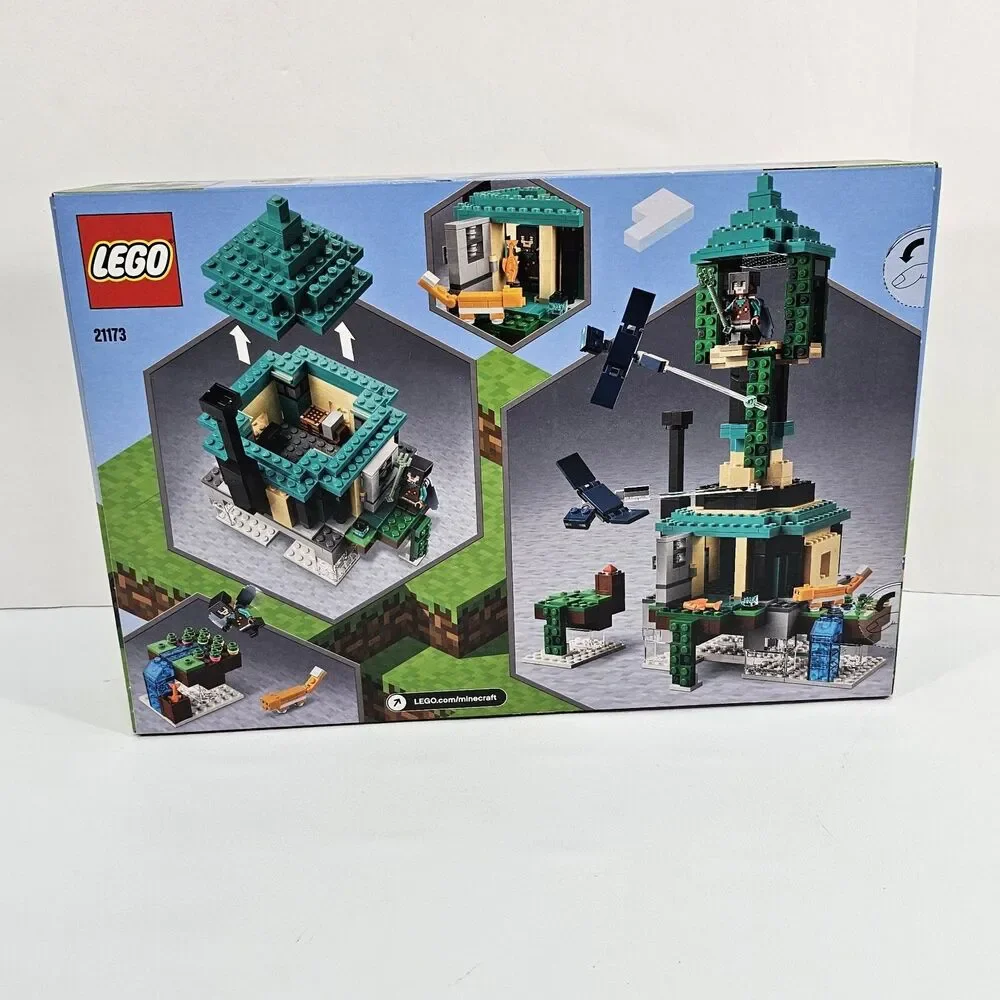 LEGO Minecraft 21173 The Sky Tower Building Set 565 Pcs Retired New!